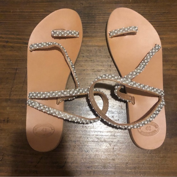 NEW beaded leather sandal - Picture 2 of 5